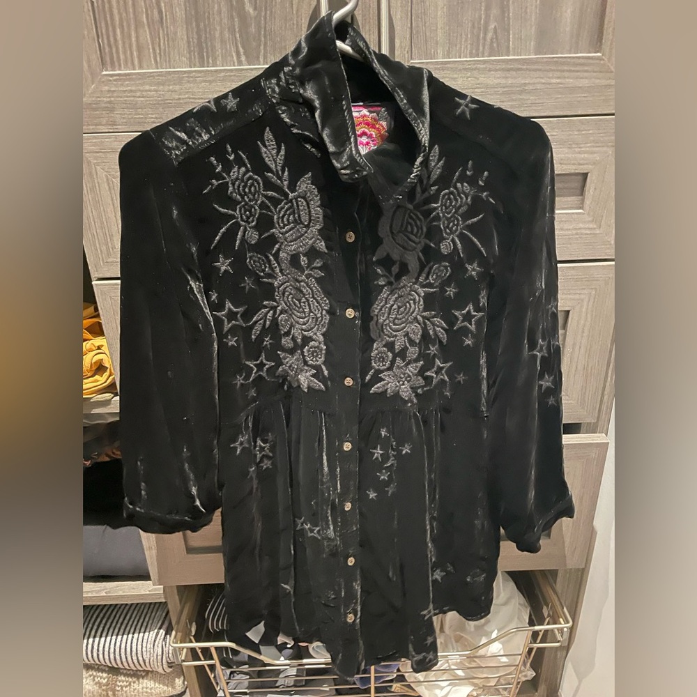 Beautiful black velvet Johnny Was Tunic